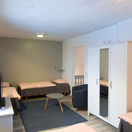 Guesthouse Borealis Apartments Rovaniemi Esterno foto