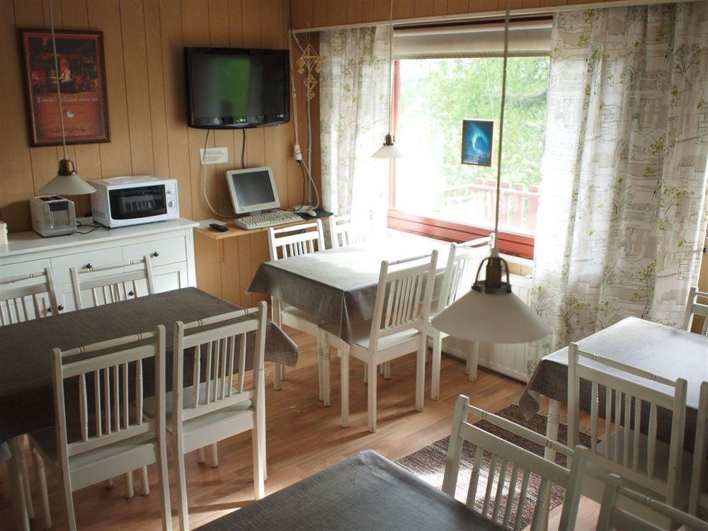 Guesthouse Borealis Apartments Rovaniemi Esterno foto