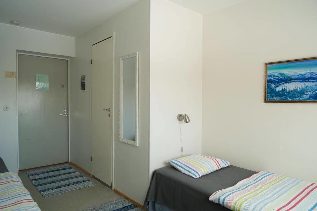 Guesthouse Borealis Apartments Rovaniemi Esterno foto