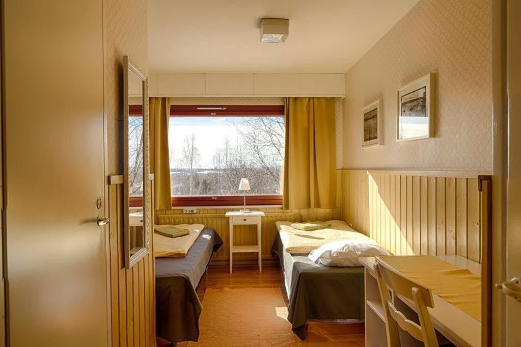 Guesthouse Borealis Apartments Rovaniemi Esterno foto