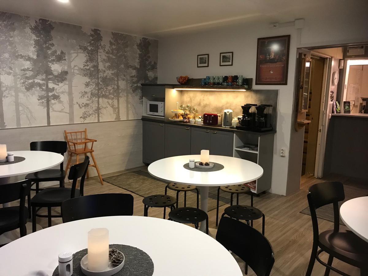 Guesthouse Borealis Apartments Rovaniemi Esterno foto