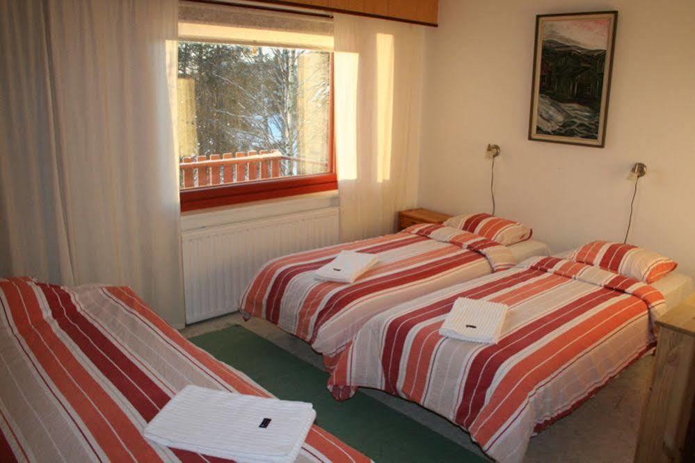 Guesthouse Borealis Apartments Rovaniemi Esterno foto